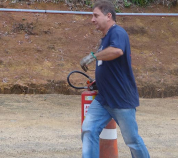 TreinamentoBrigadista2018 (3)-360x320-071d2e2b81a9c5f634e2e4eb429f0dc1 Environmental Responsibility